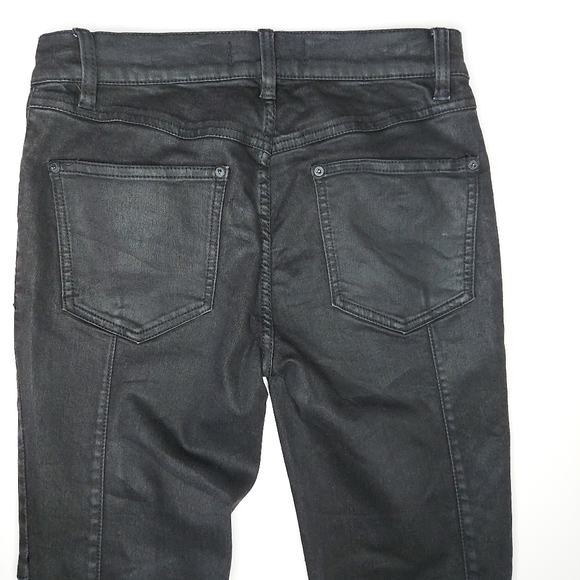 Free People 'Jillian' Coated Low Rise Skinny Jean - Picture 5 of 16